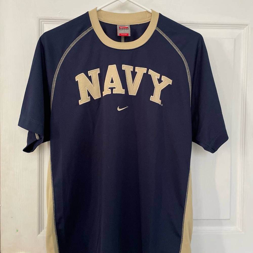 Nike Men's Navy and Tan Short Sleeve Tee